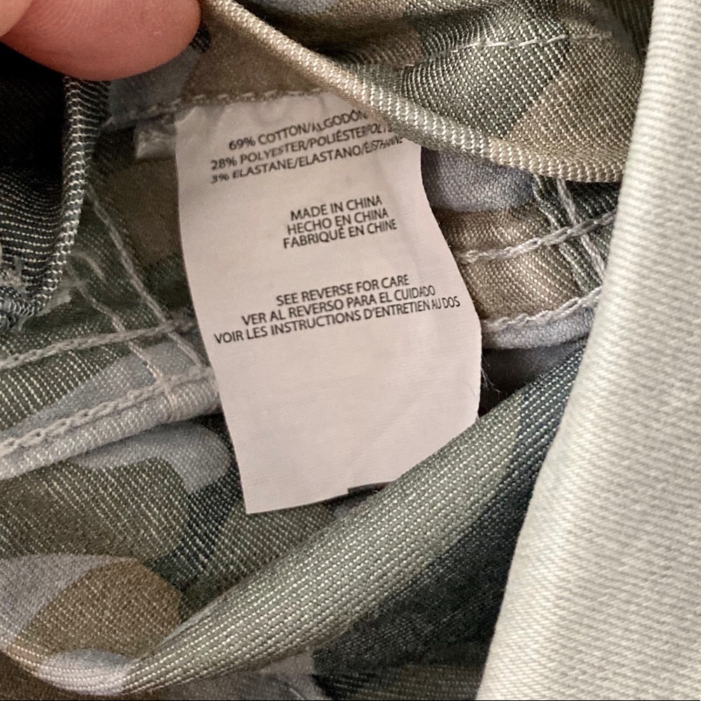 NWT Reversible Grey Camo Denim Jacket Code Bleu - Picture 4 of 6